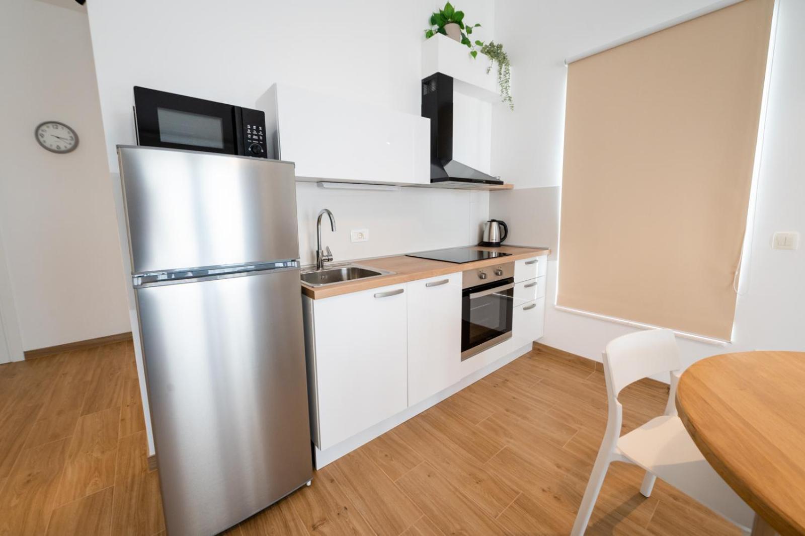 Apartments Piskulic Brodarica  Extérieur photo