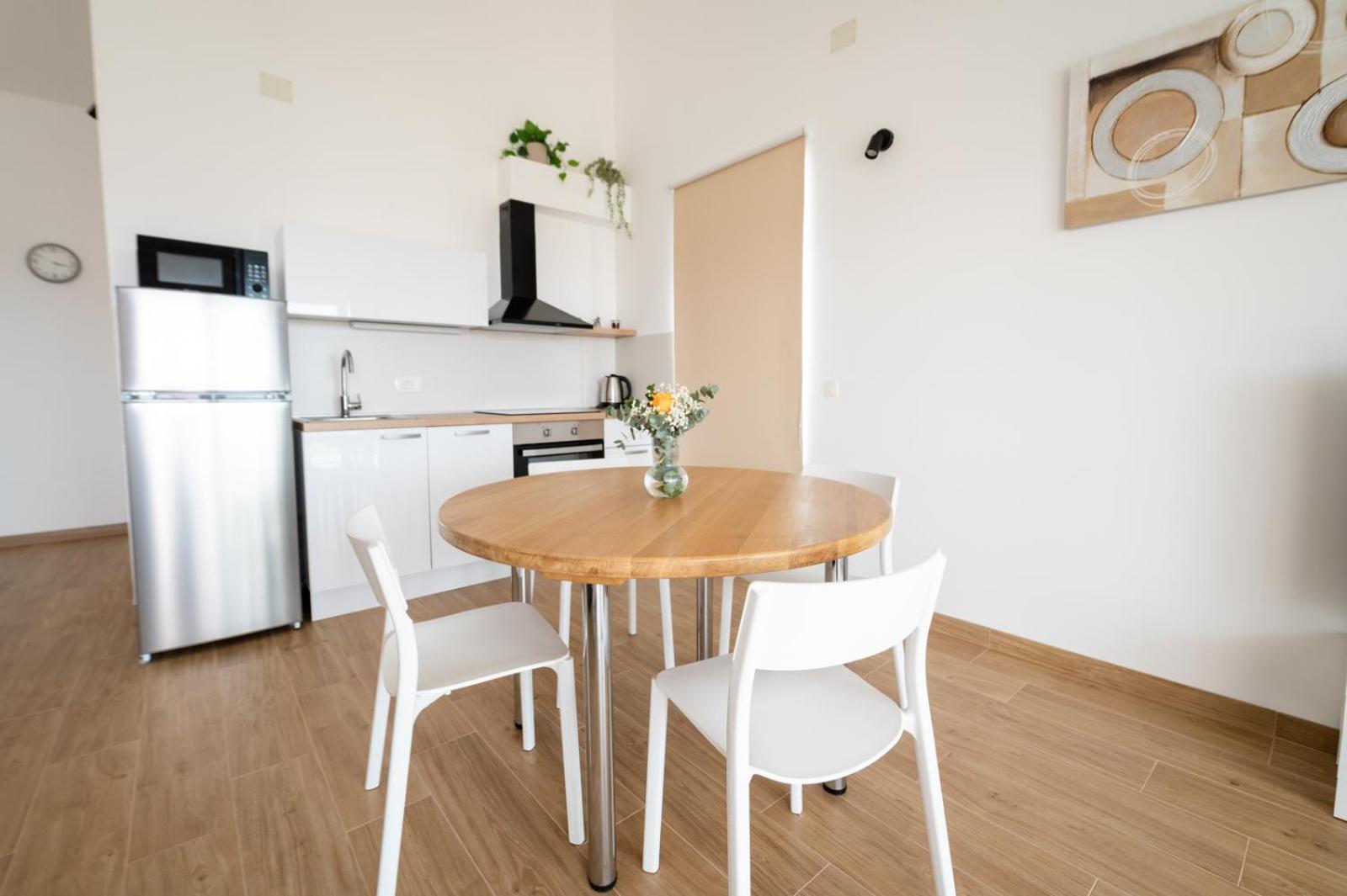 Apartments Piskulic Brodarica  Extérieur photo