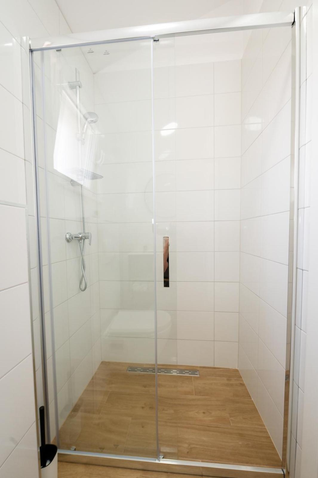 Apartments Piskulic Brodarica  Extérieur photo